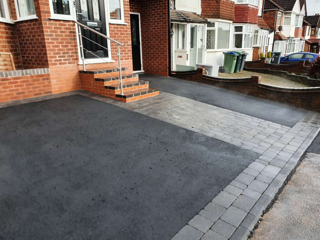 tarmac-front-drive-cobble-paving